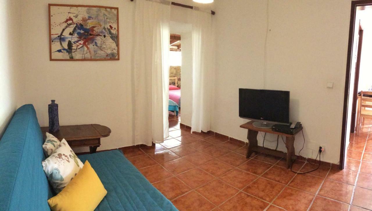 Casas Da Lagoa - 4 Casas De Ferias Independentes Santo Isidoro Buitenkant foto